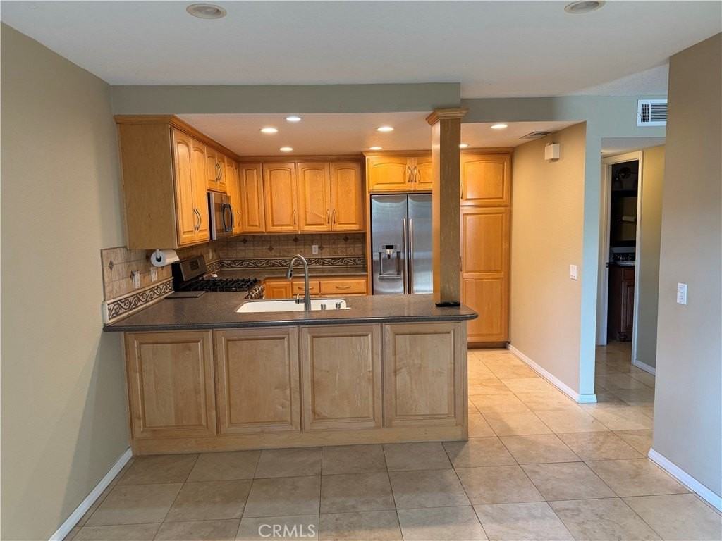 6511 E Camino Vis - Photo 7 of 20