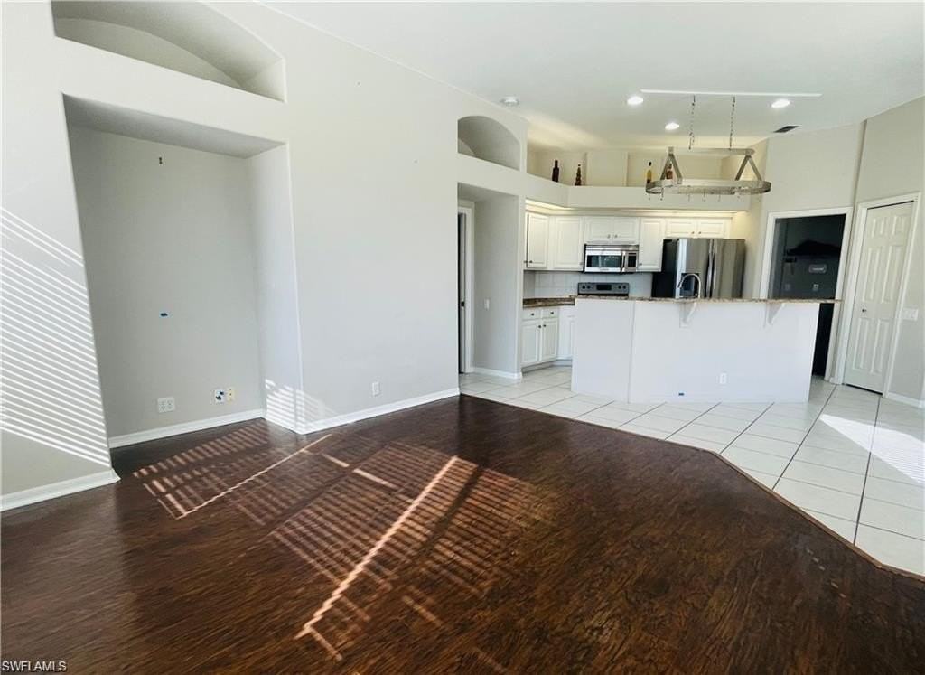 2271 Eaton Lake Ct - Photo 5 of 11