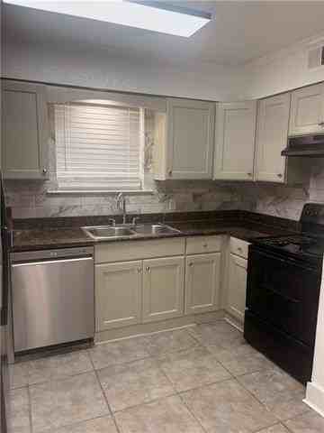 2501 Houma Blvd #A - Photo 3 of 10