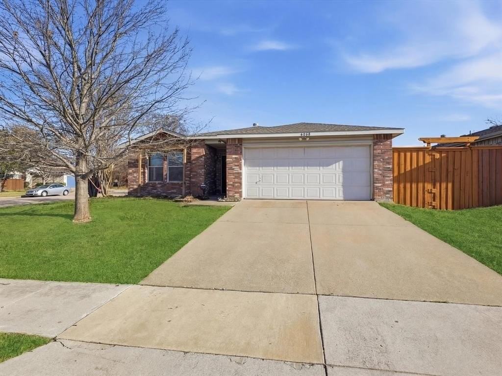 4608 Cedar Crest Dr - Photo 3 of 26