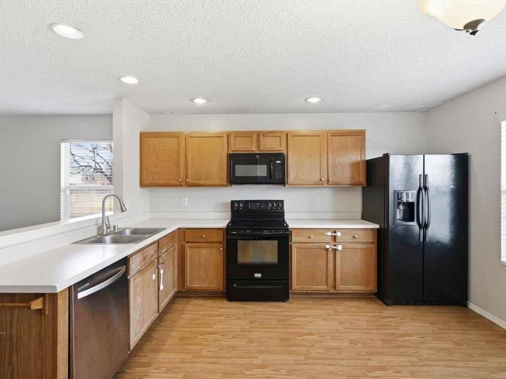 4608 Cedar Crest Dr - Photo 6 of 26