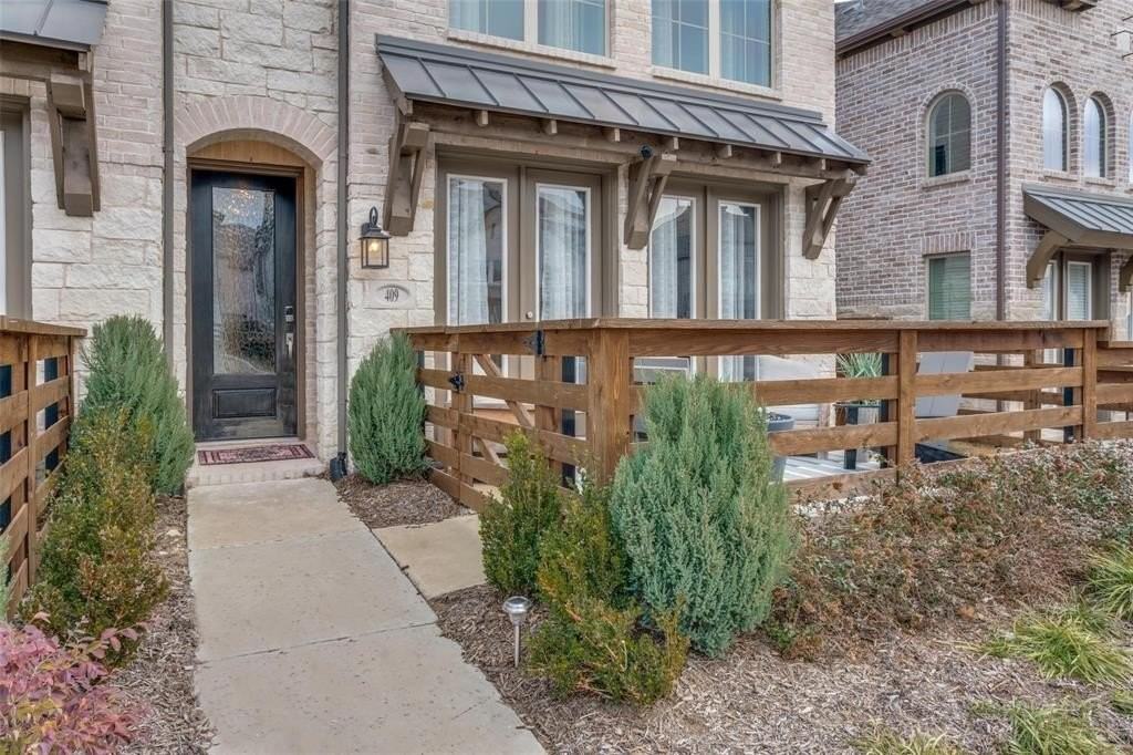 409 Somerville Dr - Photo 2 of 29