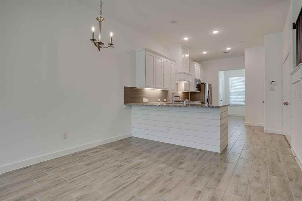 1186 Lake City Ave - Photo 5 of 30