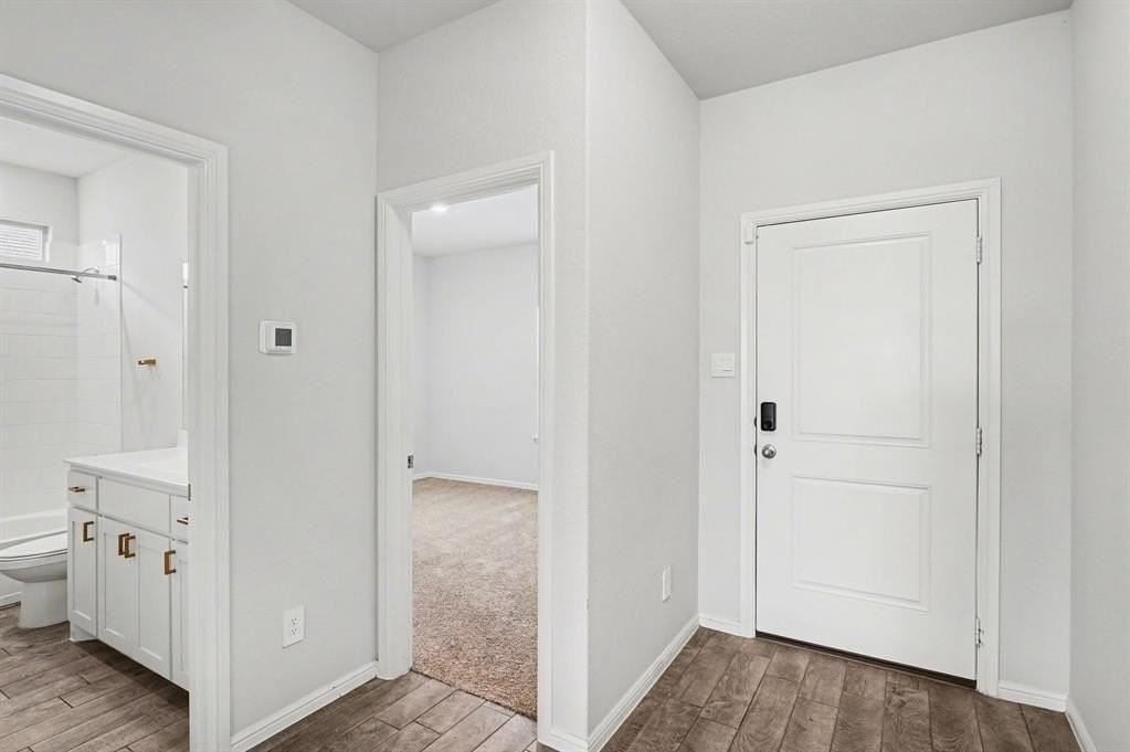 8460 Big Apple Dr - Photo 4 of 27