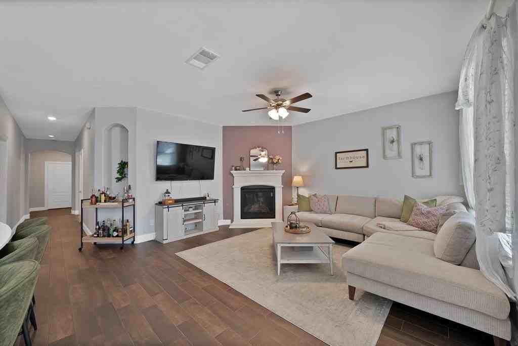 10928 Canyon Mine Dr - Photo 7 of 32