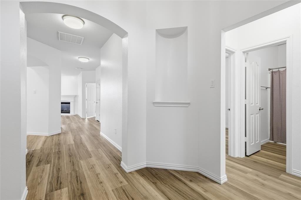 3804 Grantsville Dr - Photo 5 of 31