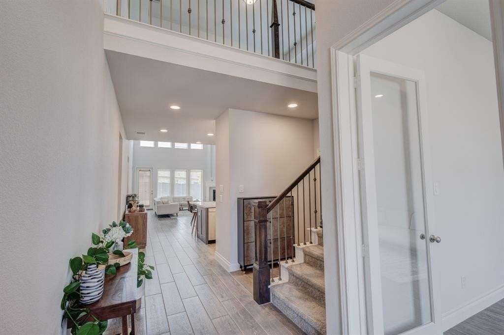 830 Knoxbridge Rd - Photo 5 of 36