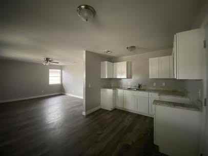 1124 F Ave - Photo 4 of 18