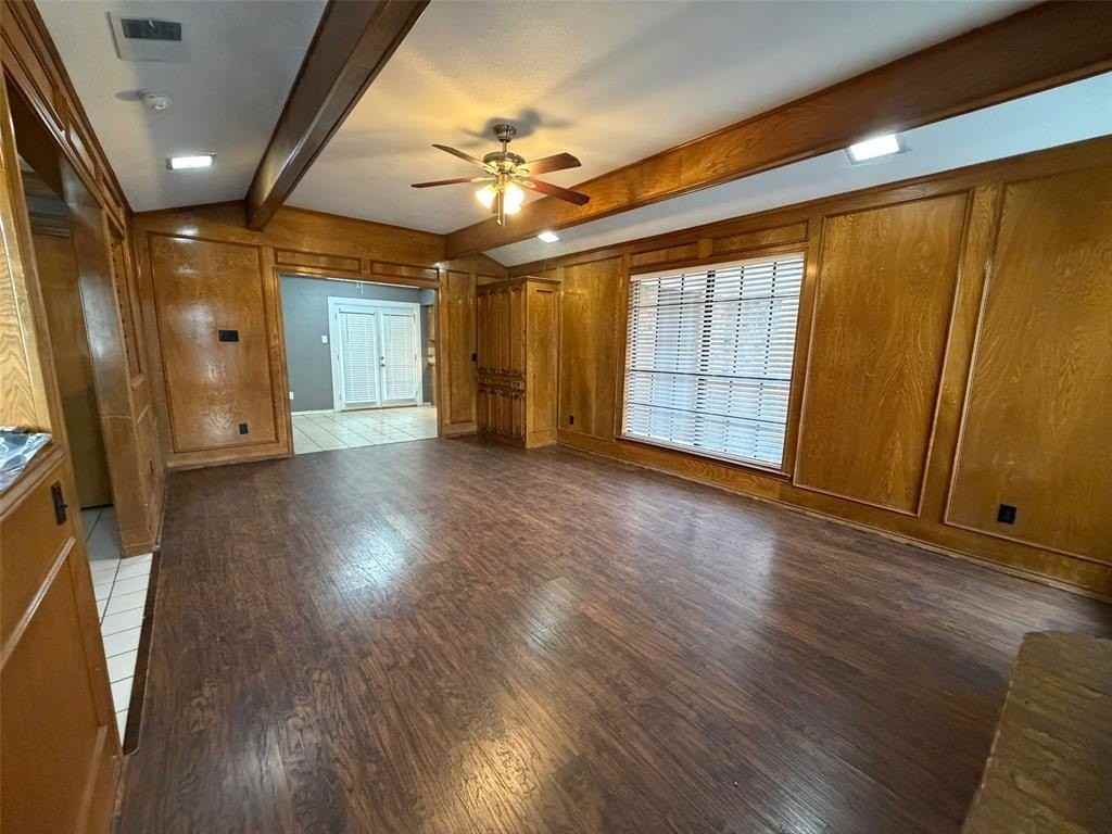 205 Josey Ln - Photo 4 of 18