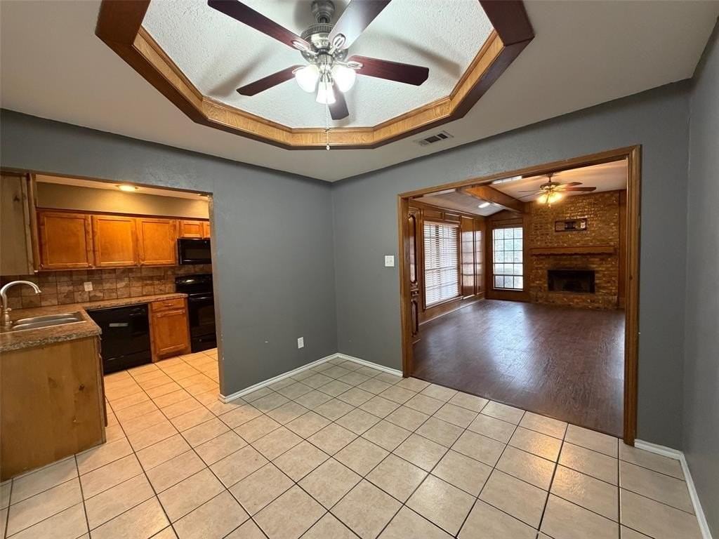 205 Josey Ln - Photo 5 of 18