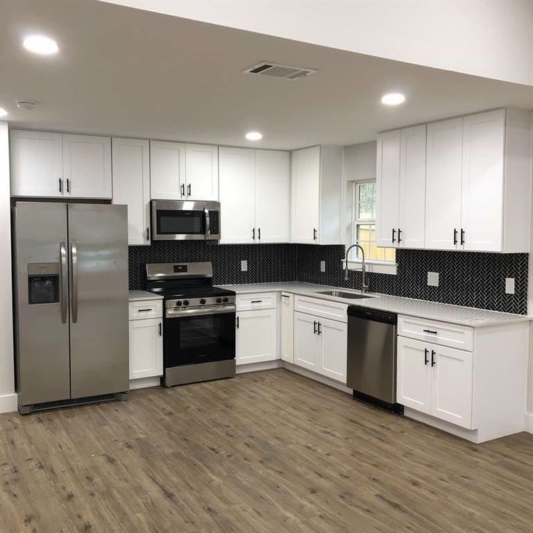 700 W Parnell St - Photo 4 of 19