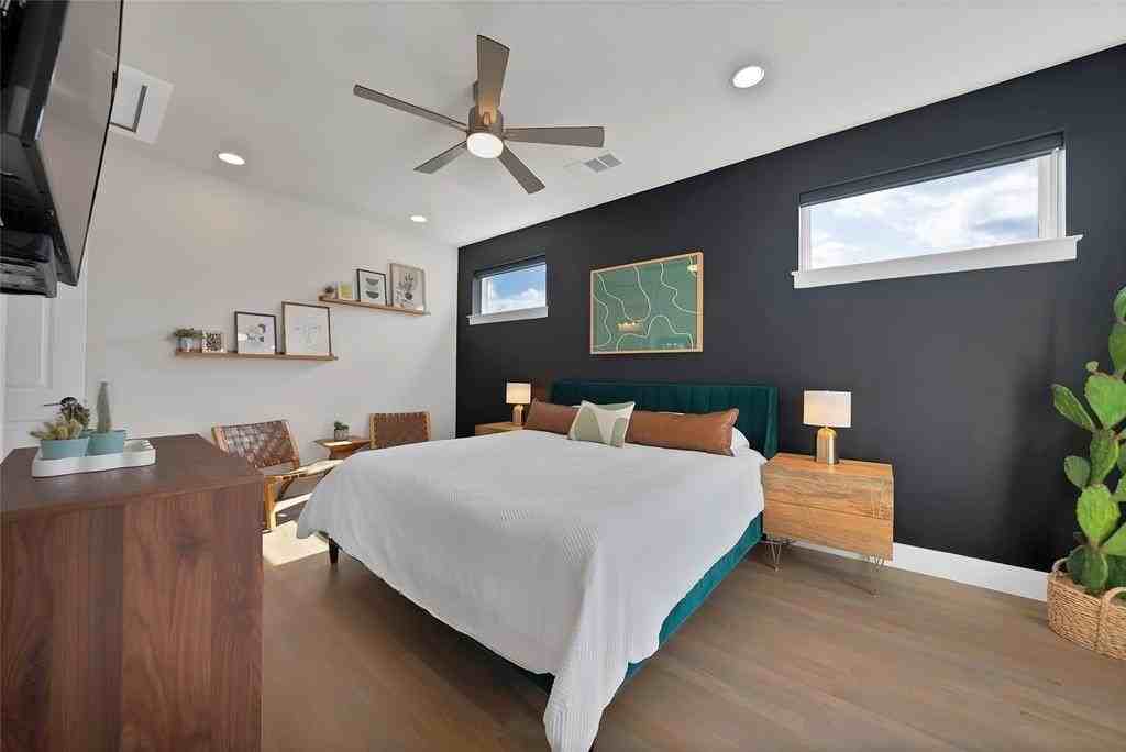 4705 Asher Pl - Photo 4 of 26