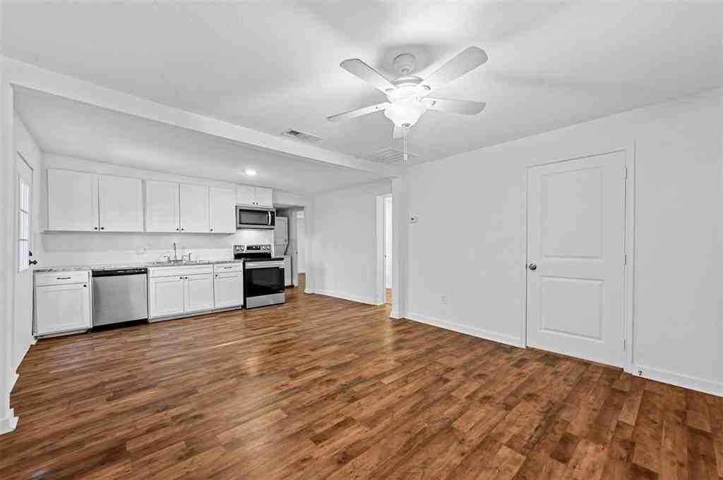 105 Short St - Photo 3 of 21