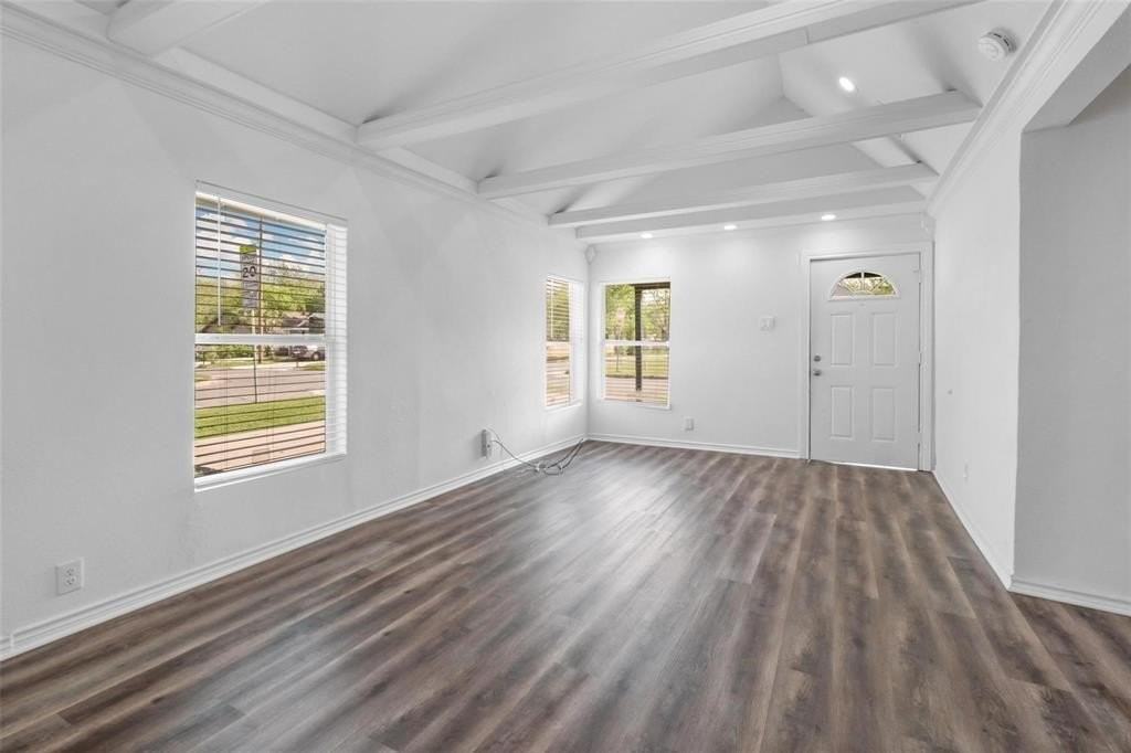 324 N Andrews Ave - Photo 2 of 14