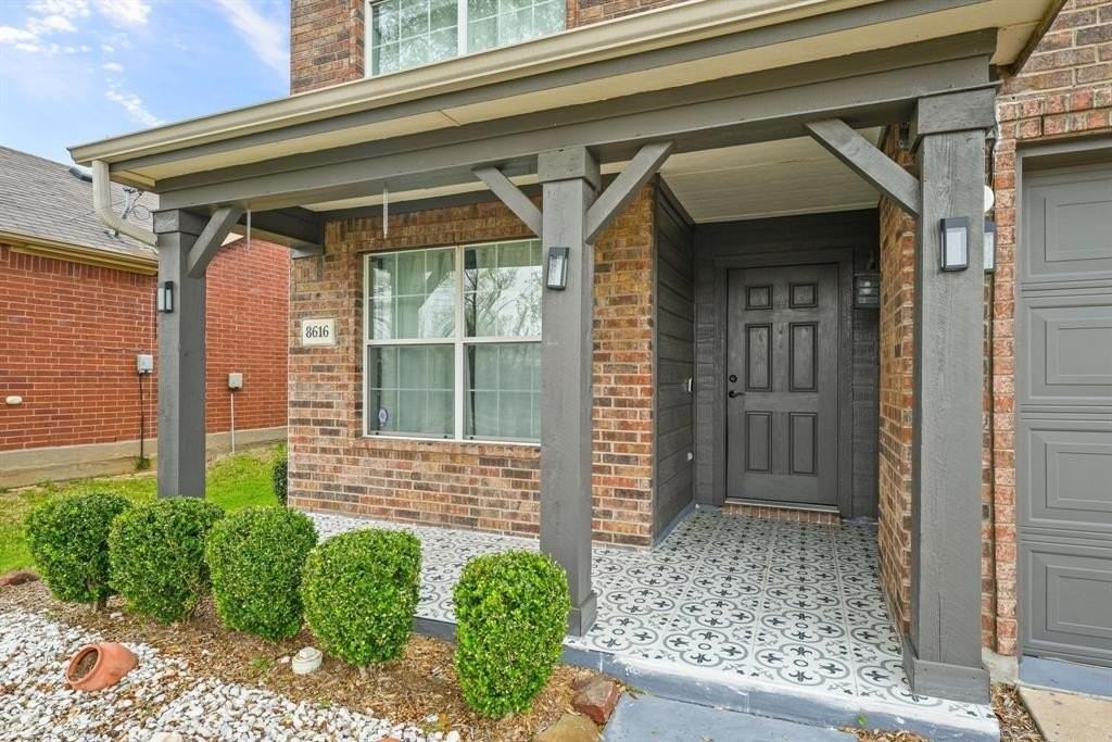 8616 Tumbleweed Dr - Photo 5 of 31