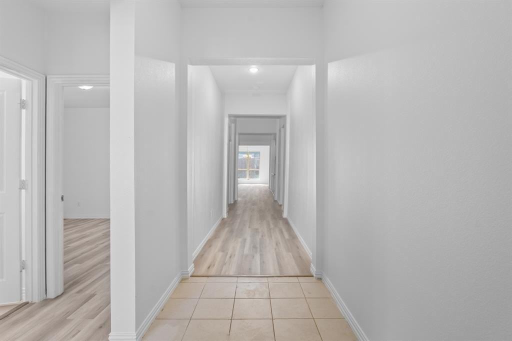 503 Upper Falls Ln - Photo 6 of 34