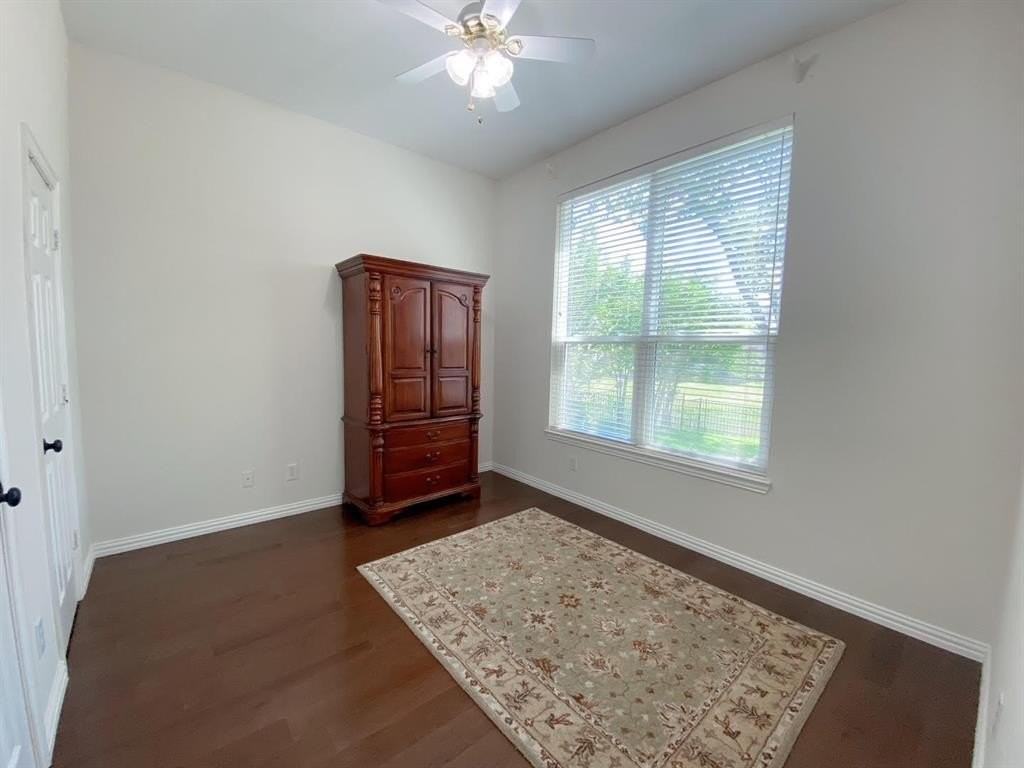 2814 Waterford Dr - Photo 7 of 28