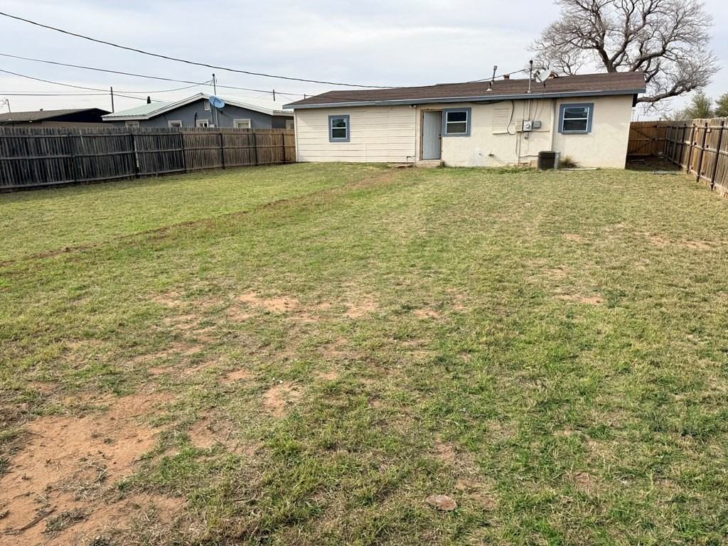 1910 E California Ave - Photo 2 of 10