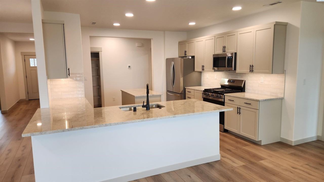 7269 W 24th Ave - Photo 6 of 20