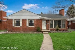 17743 W Outer Dr - Photo 1 of 1