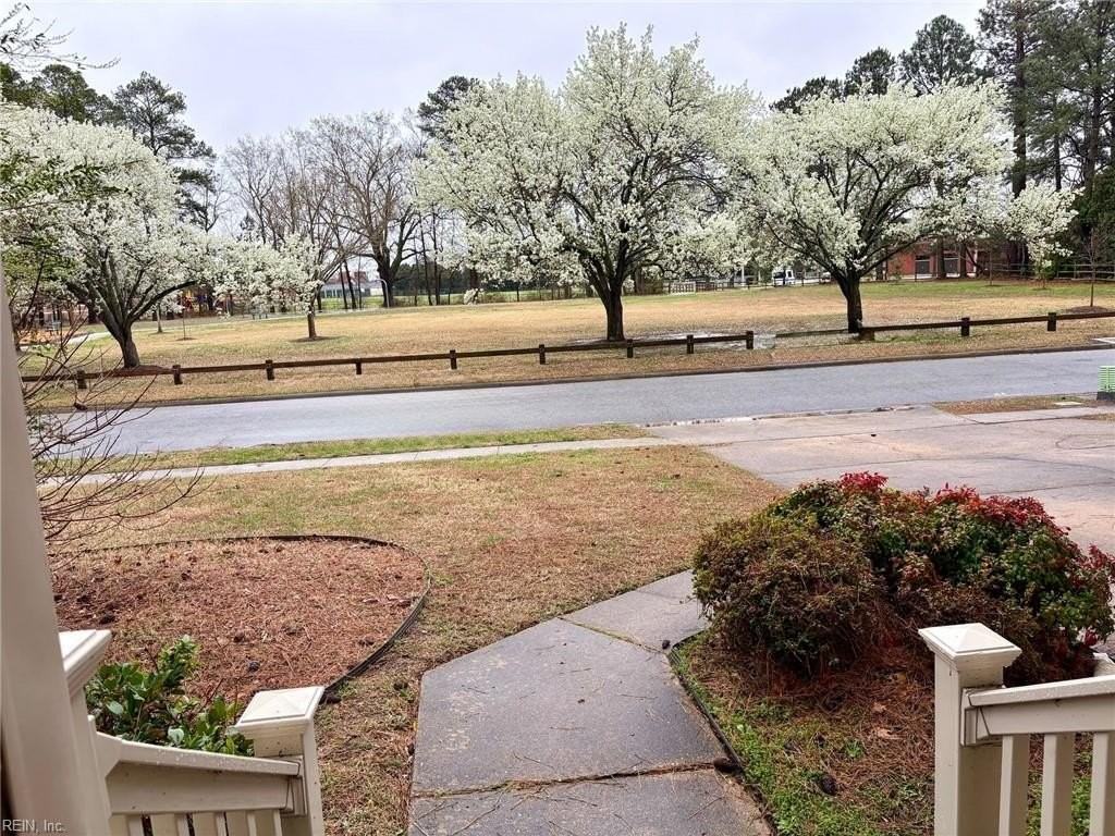 2441 Hunts Neck Trl - Photo 4 of 42