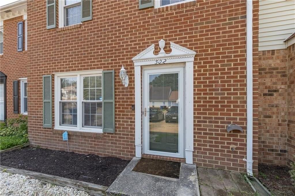 502 Lake Havasu Dr - Photo 2 of 24