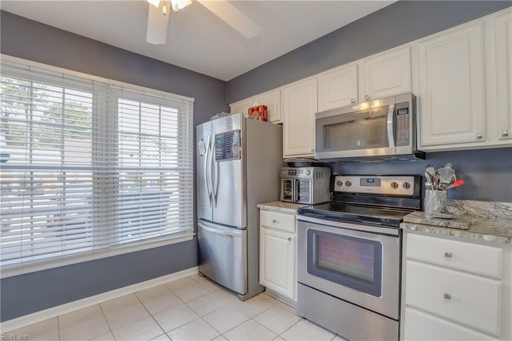 502 Lake Havasu Dr - Photo 5 of 24