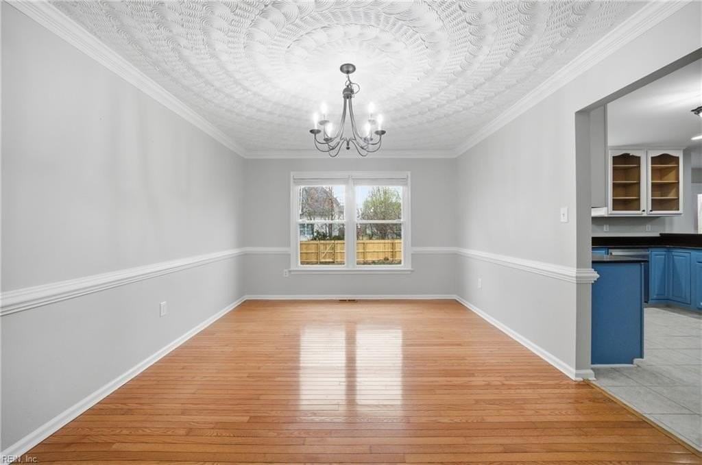 4245 Feather Ridge Dr - Photo 7 of 33