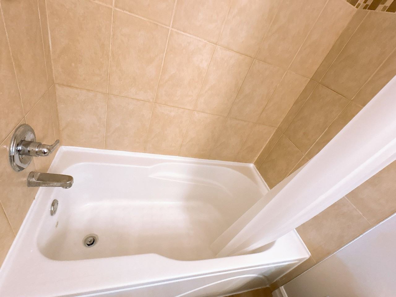 729 Delestre Avenue - Photo 4 of 8