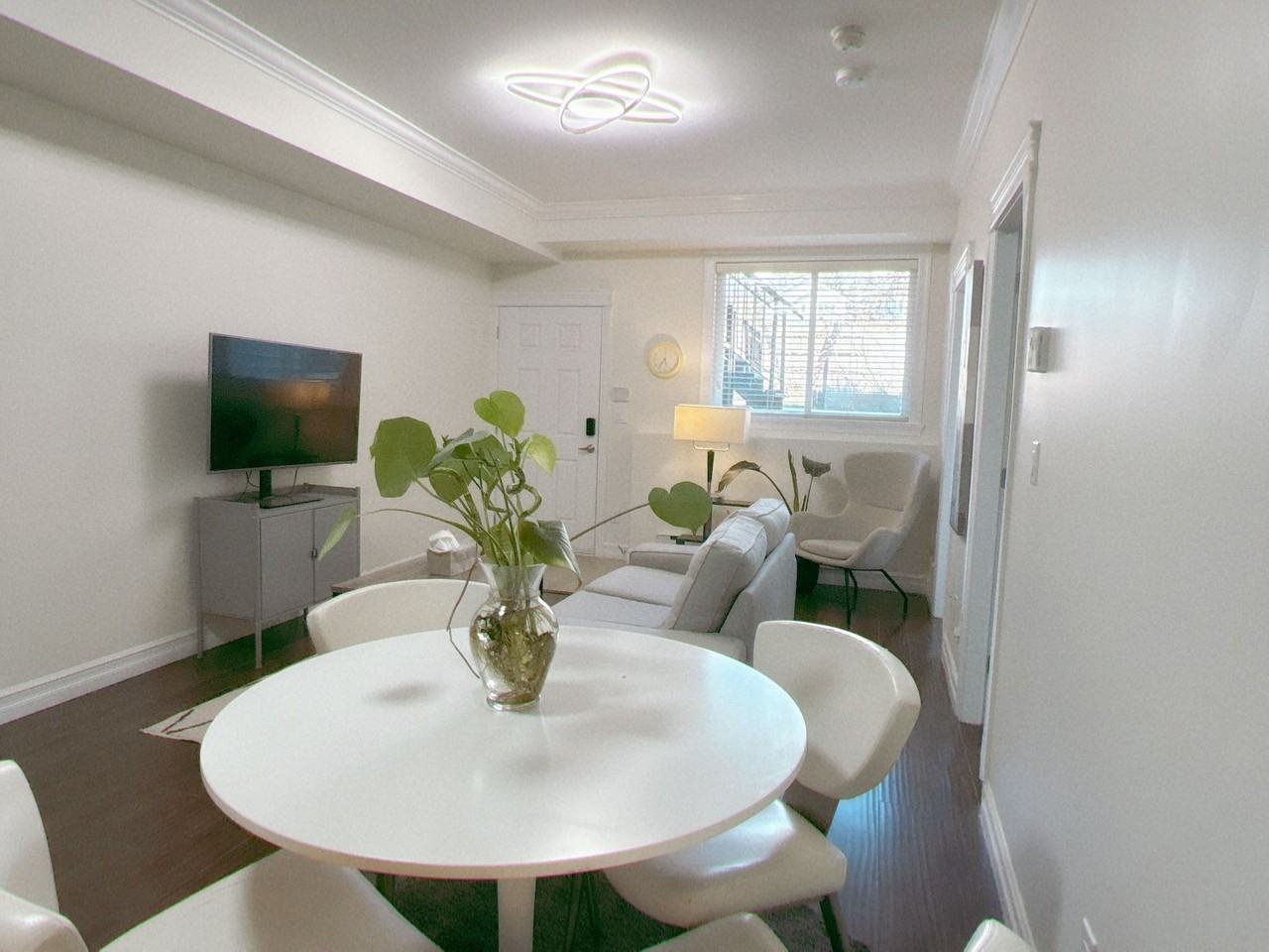 729 Delestre Avenue - Photo 5 of 8