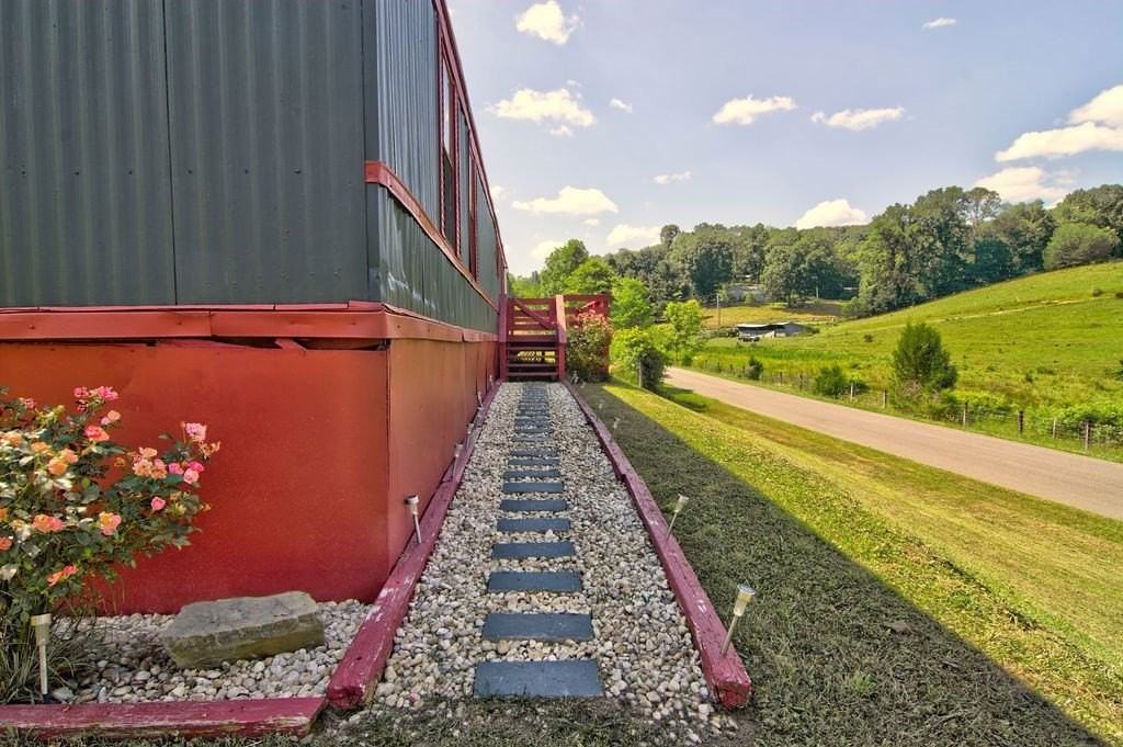 4444 Morning Star Cir - Photo 3 of 13