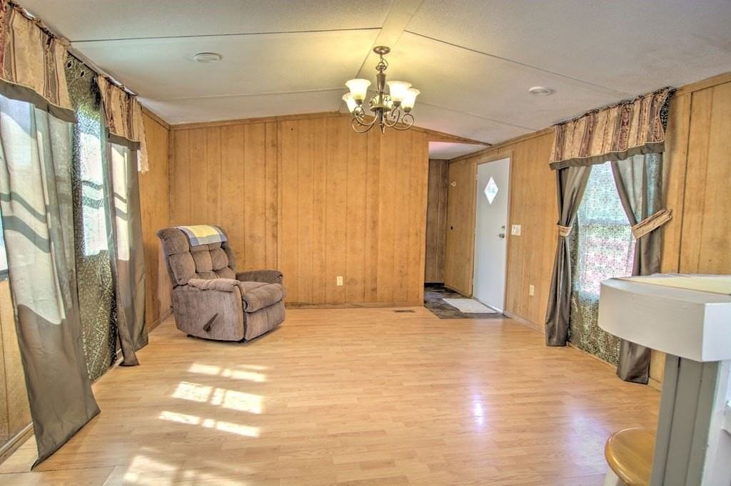 4444 Morning Star Cir - Photo 6 of 13