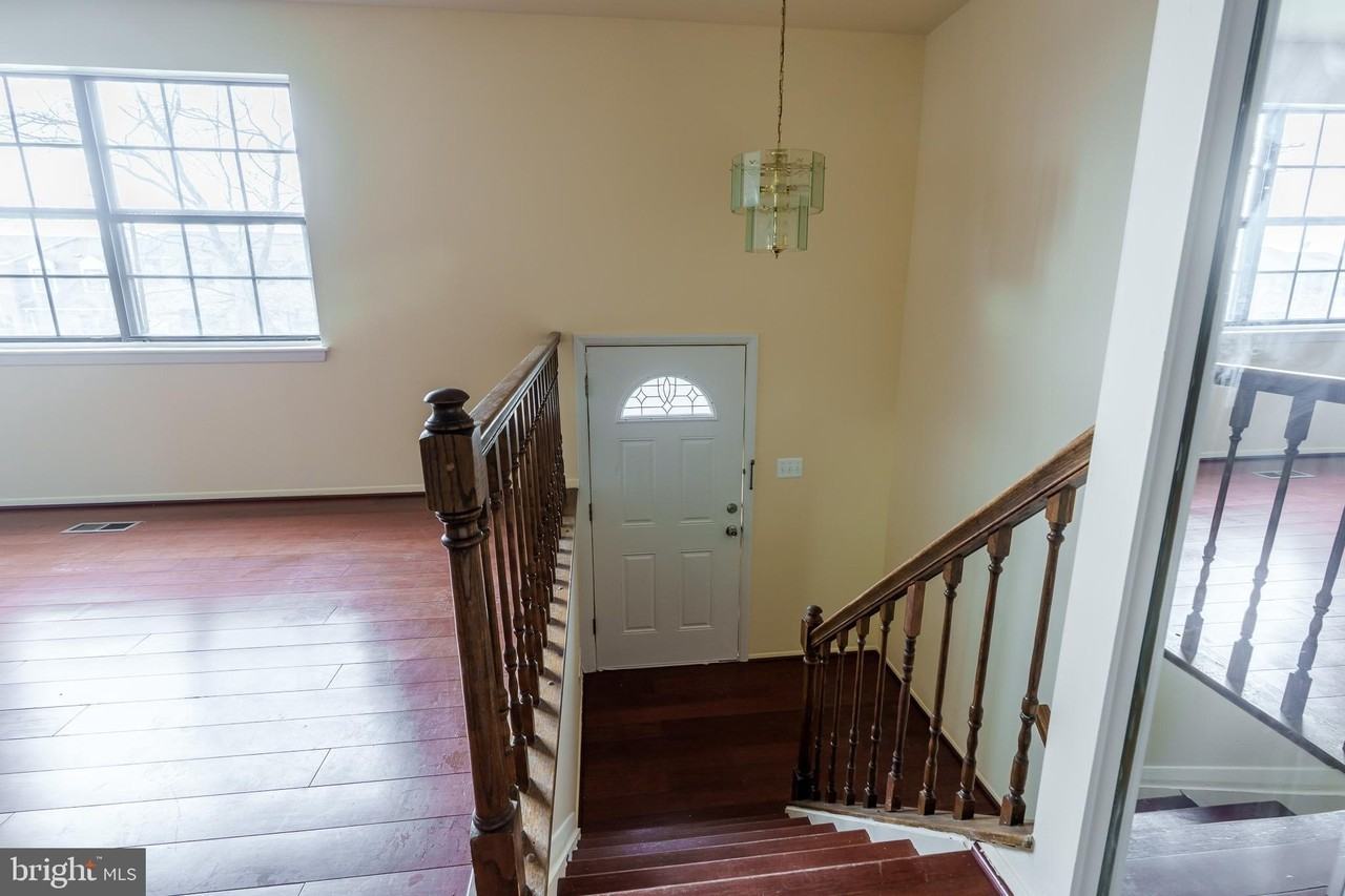 12 Casey Ct - Photo 6 of 24