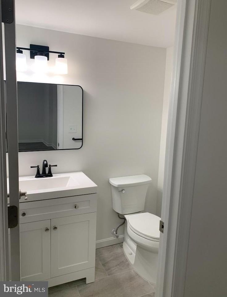 2005 Wintergreen Pl - Photo 5 of 11