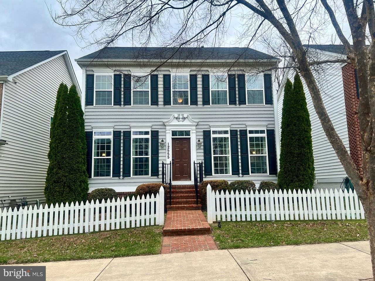 12555 Foreman Blvd - Photo 2 of 50