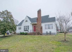 340 Kingston Ave Unit A - Photo 1 of 1