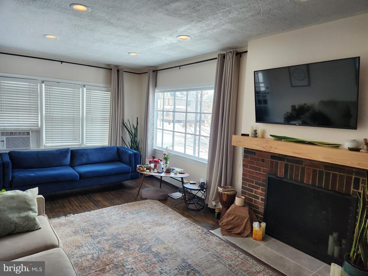 340 Kingston Ave Unit A - Photo 2 of 19