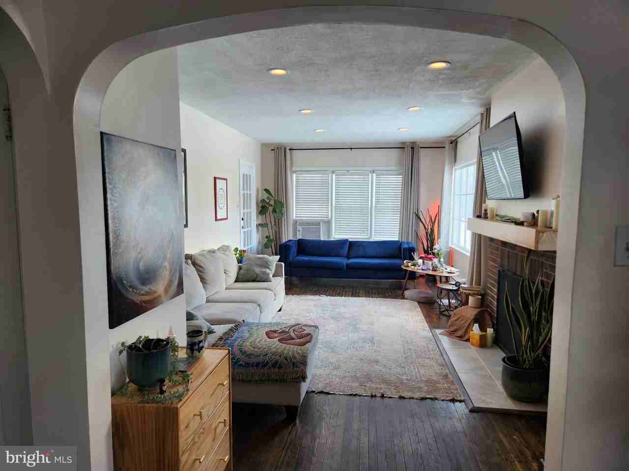 340 Kingston Ave Unit A - Photo 5 of 19