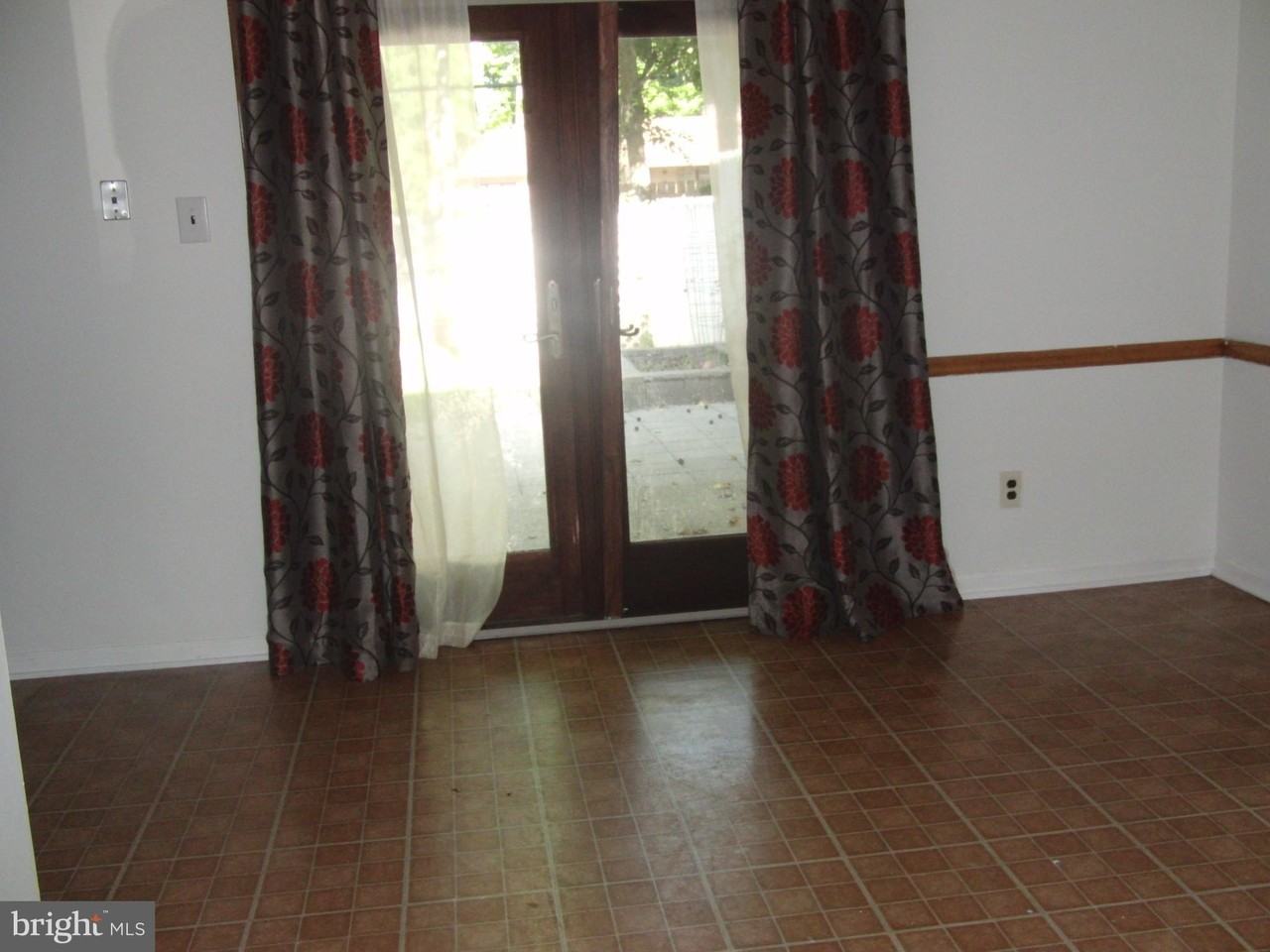 3926 Wrexham Ct - Photo 6 of 12