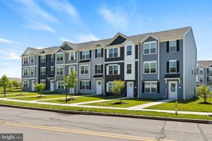 featured image of 1201 Walnut Bottom Rd Unit 1123