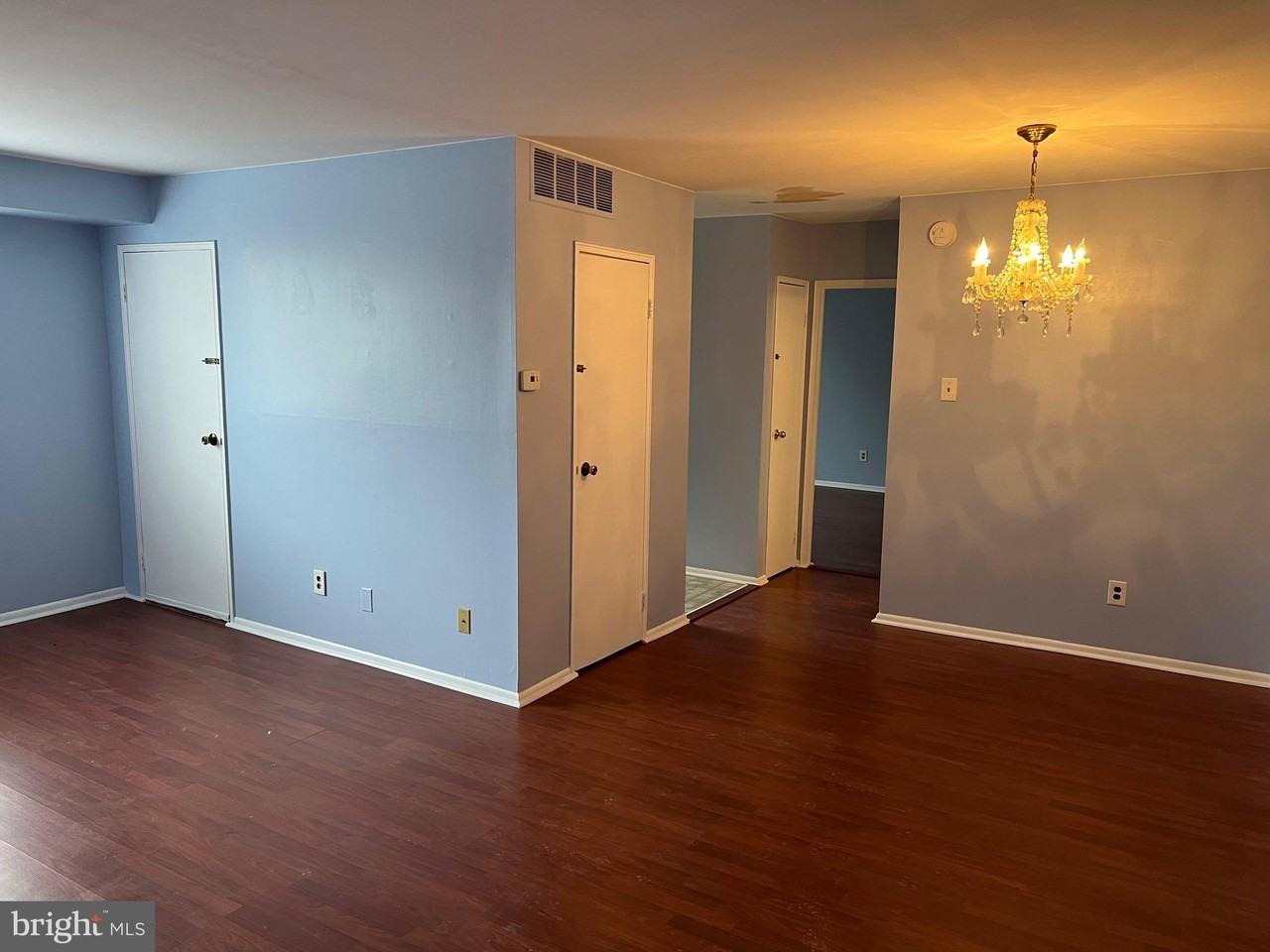 9921 Bustleton Ave #X7 - Photo 5 of 23