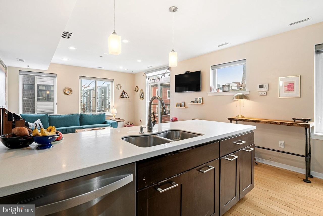 847 N 16th St Apt 3 - Photo 6 of 26