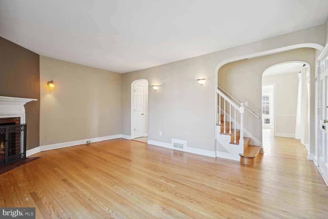 313 E Mason Ave - Photo 4 of 24