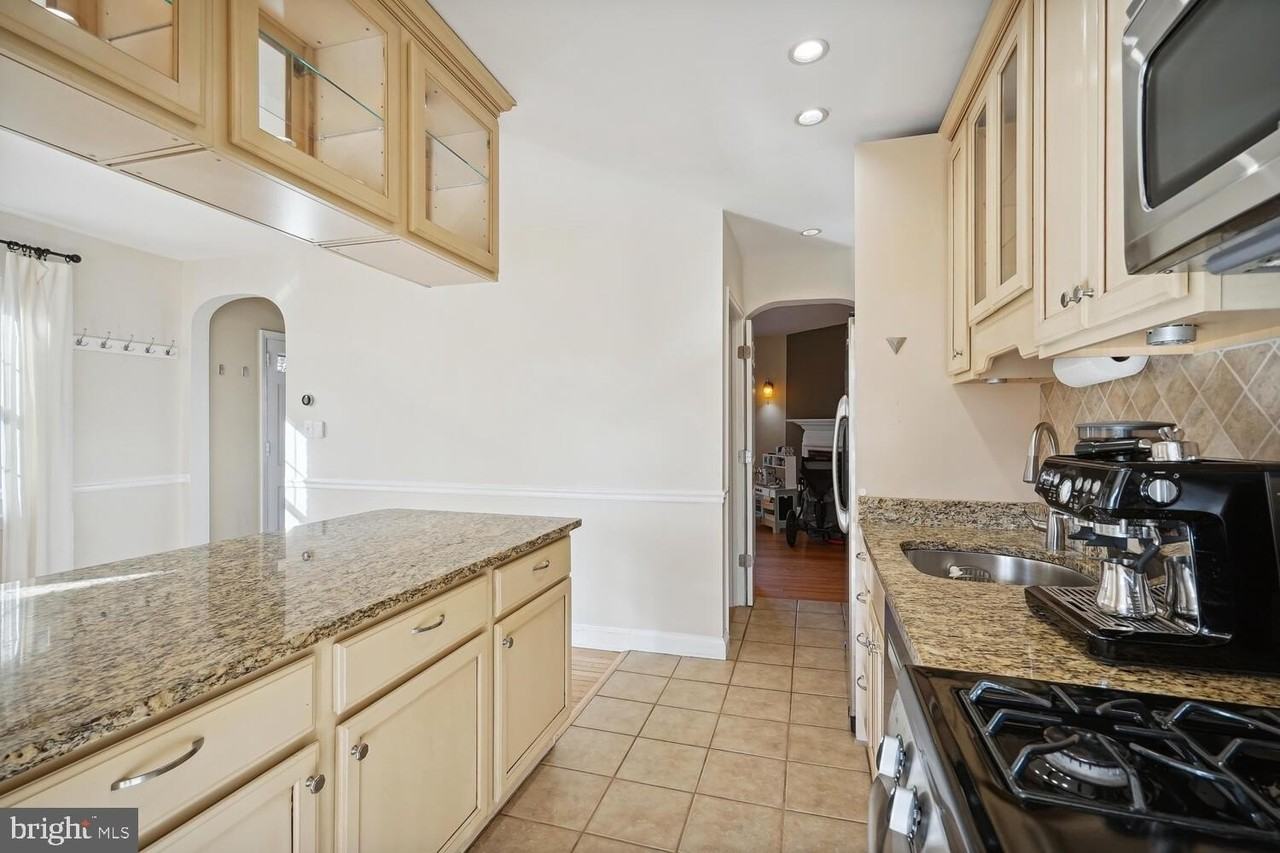 313 E Mason Ave - Photo 6 of 24