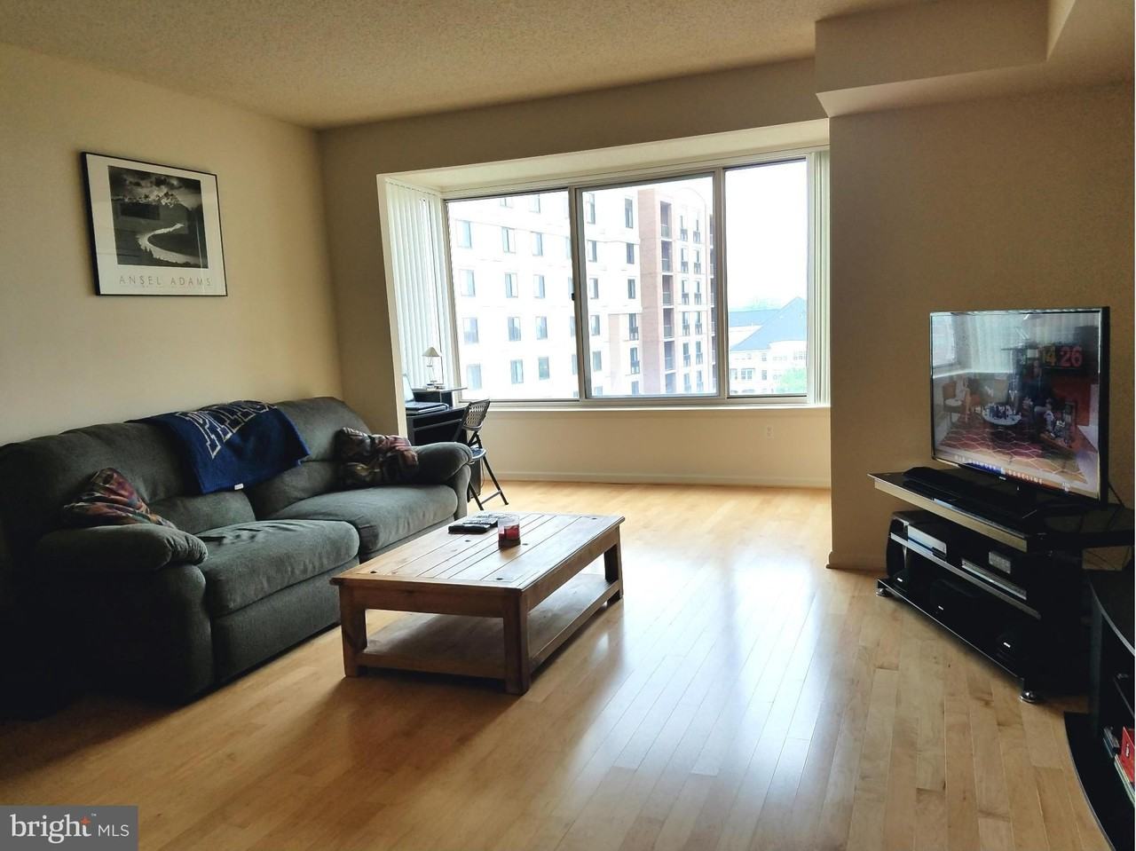 2726 Gallows Rd Apt 814 - Photo 5 of 12