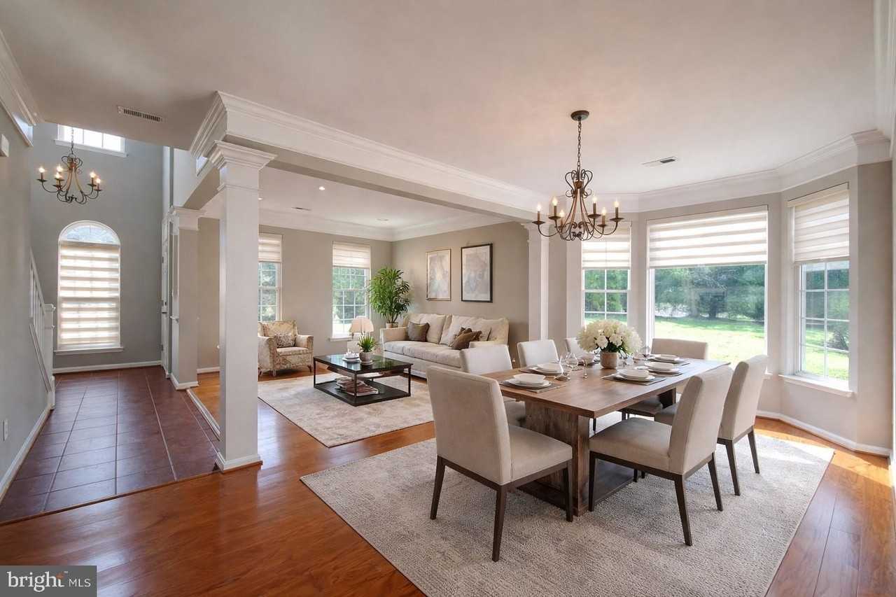 12314 Tanalian Falls Ln - Photo 4 of 39