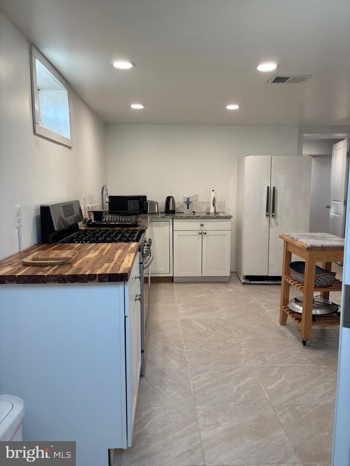 2483 Jericho Rd - Photo 7 of 18