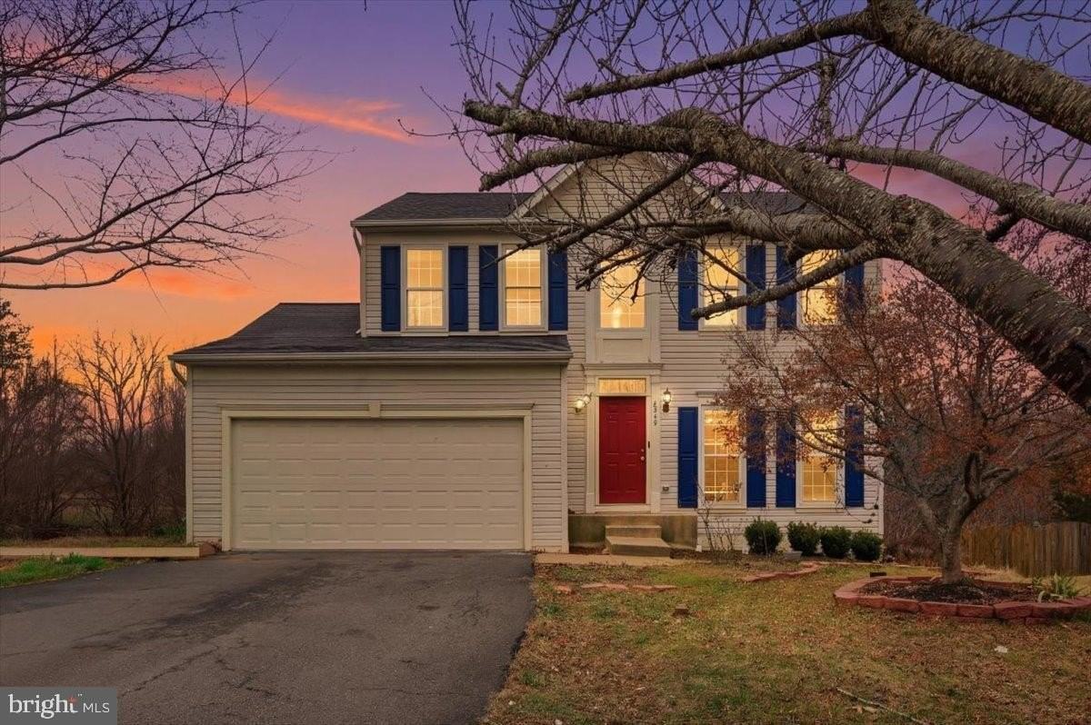 6914 S Dewey Ct - Photo 2 of 36