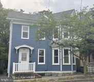 211 S Maple Ave - Photo 1 of 1