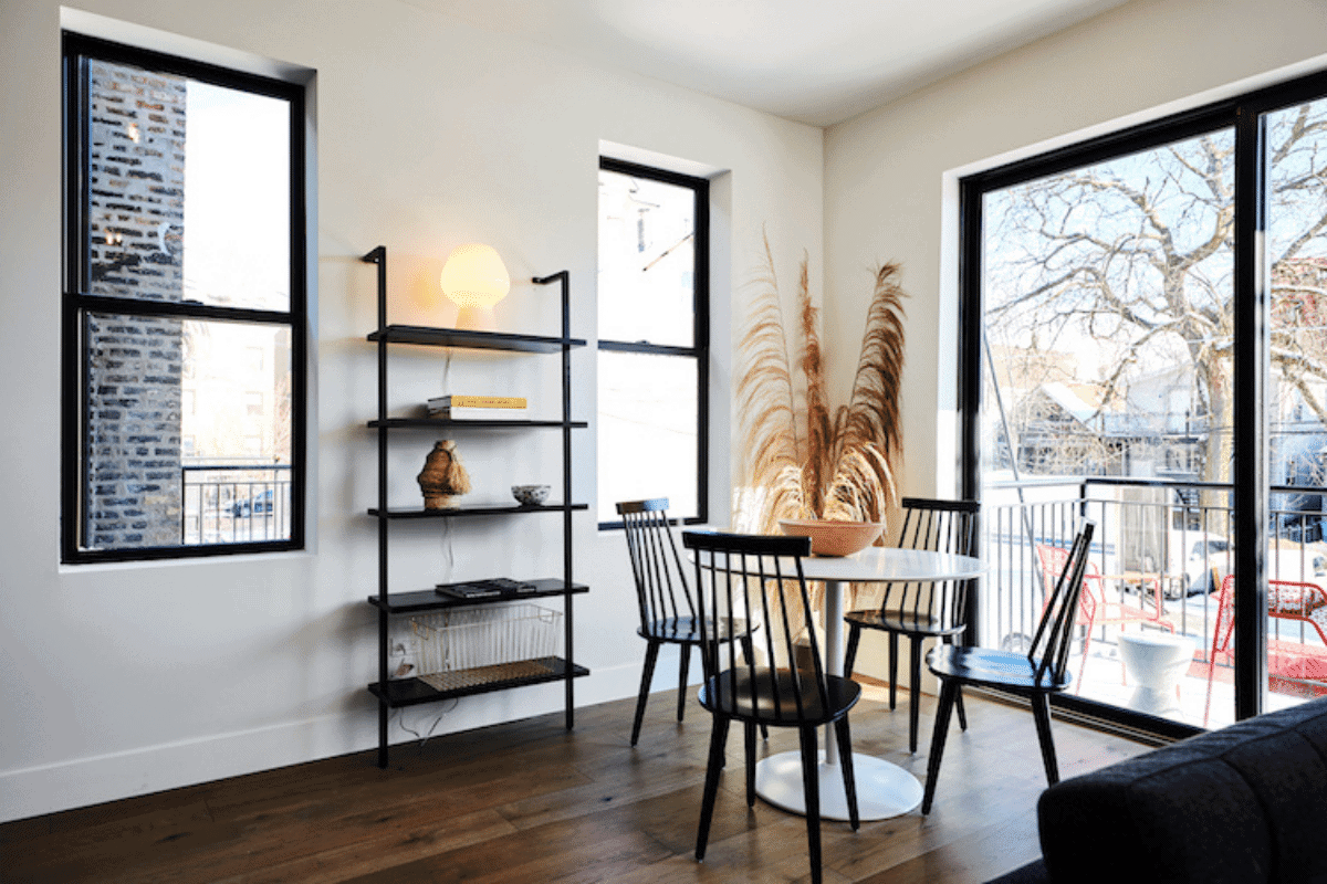 1847 North Humboldt Boulevard - Photo 5 of 31